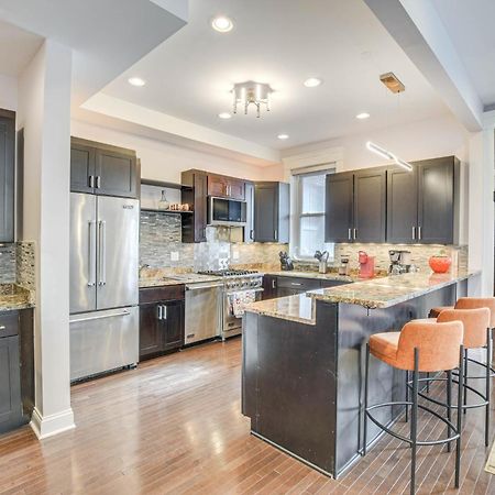 Spacious Condo With Deck About 3 Mi To Downtown Chicago! Bagian luar foto