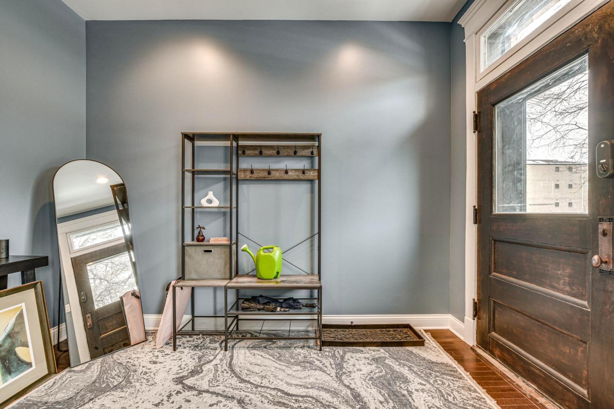 Spacious Condo With Deck About 3 Mi To Downtown Chicago! Bagian luar foto